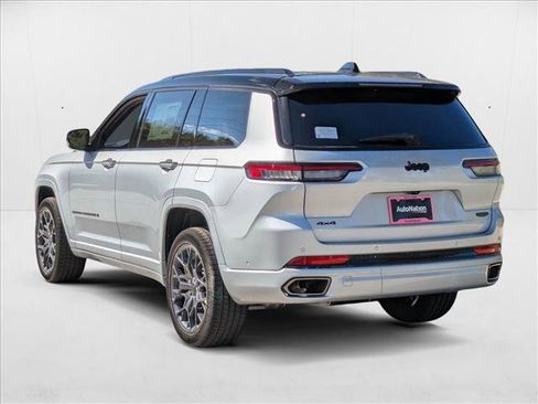 New 2025 Jeep Grand Cherokee L Summit w/ Obsidian Package image 8