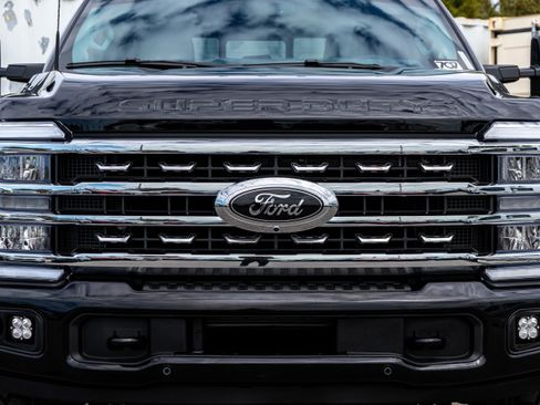 New 2025 Ford F250 Lariat w/ Lariat Ultimate Package AWD/4WD image 10