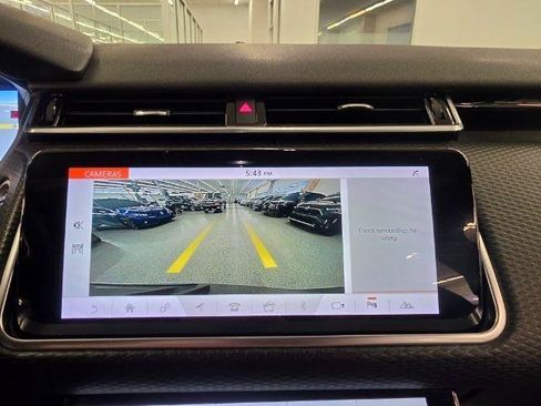 Used 2019 Land Rover Range Rover Velar S AWD/4WD image 25