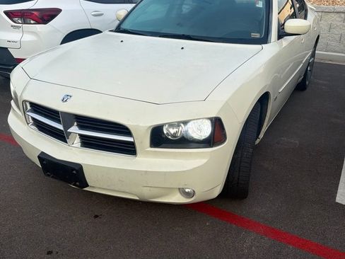 Used 2010 Dodge Charger Rallye RWD image 1