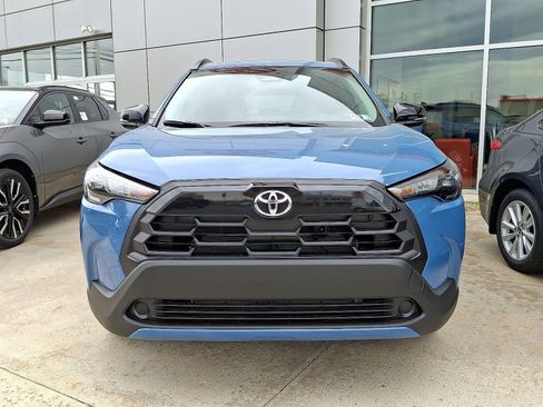 New 2026 Toyota Corolla Cross LE image 2
