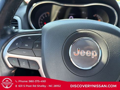 Used 2019 Jeep Grand Cherokee Altitude RWD image 23
