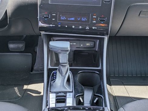Certified 2024 Hyundai Tucson SEL FWD image 20
