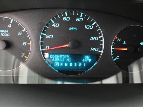 Used 2011 Chevrolet Impala LT image 8