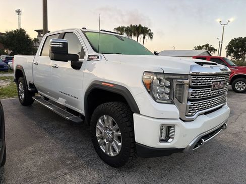 Used 2020 GMC Sierra 2500 Denali w/ Denali Ultimate Package AWD/4WD image 1