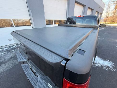 Used 2011 GMC Sierra 1500 W/T image 12