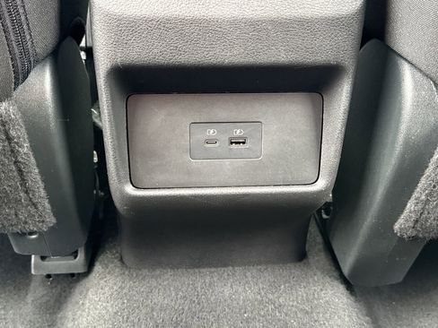Certified 2023 Nissan Rogue SV FWD image 19