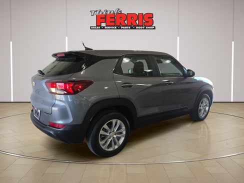 Used 2021 Chevrolet TrailBlazer LS FWD image 5