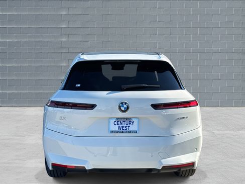 New 2026 BMW iX xDrive45 w/ Premium Package image 4