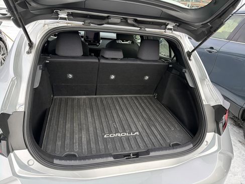 Used 2024 Toyota Corolla SE image 22