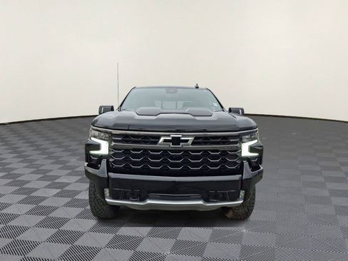 Used 2024 Chevrolet Silverado 1500 ZR2 w/ Technology Package image 2
