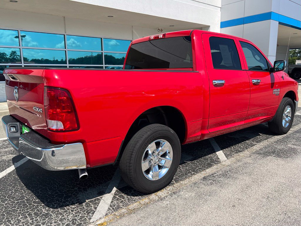 Used 2022 RAM 1500 Classic SLT AWD/4WD image 4