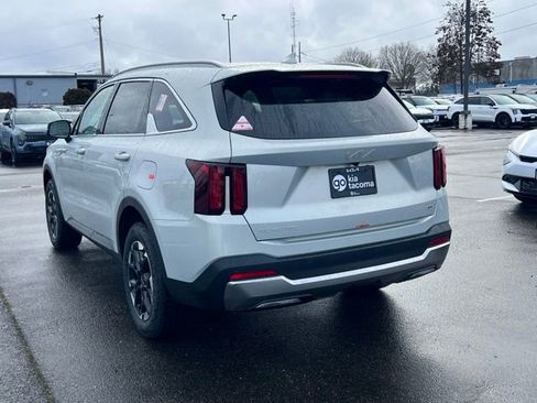 New 2026 Kia Sorento S AWD/4WD image 9