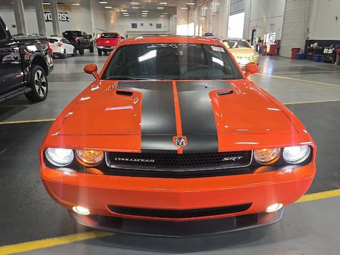 Used 2008 Dodge Challenger SRT8 RWD image 2