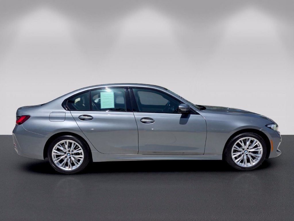 Certified 2023 BMW 330i xDrive Sedan AWD/4WD image 3