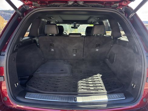 Certified 2022 Jeep Grand Cherokee Overland w/ Adv Protech Group III image 11