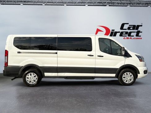 Used 2023 Ford Transit 350 XLT image 3