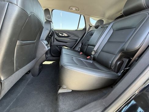 Used 2024 GMC Terrain SLT AWD/4WD image 22