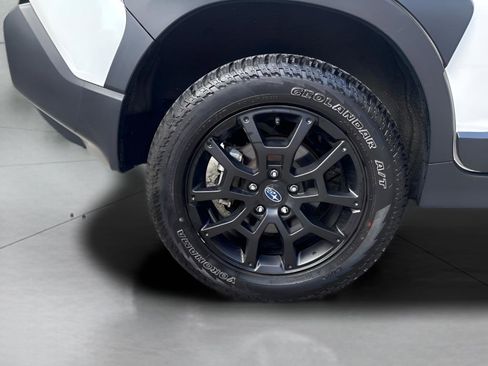 Used 2024 Subaru Crosstrek 2.5i Wilderness AWD/4WD image 15