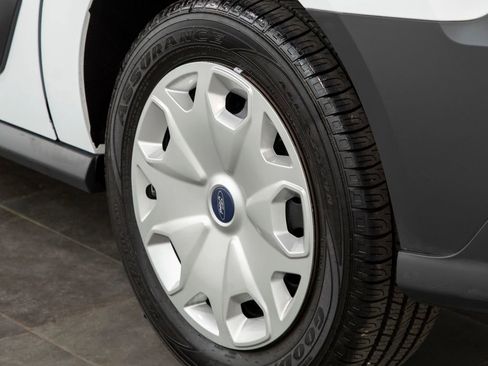 Used 2016 Ford Transit Connect XL image 9