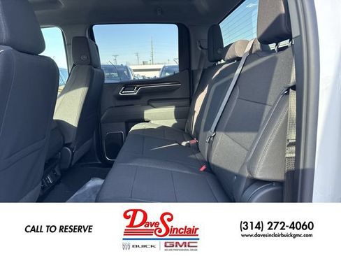 New 2026 GMC Sierra 1500 SLE RWD image 22