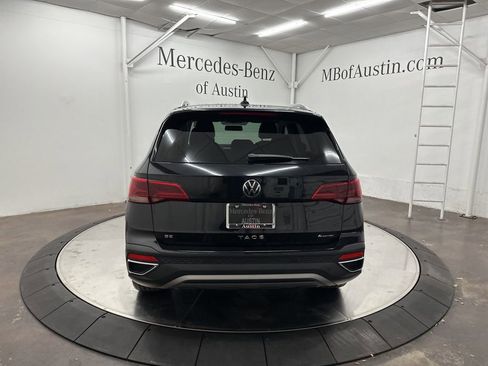 Used 2022 Volkswagen Taos SE image 6