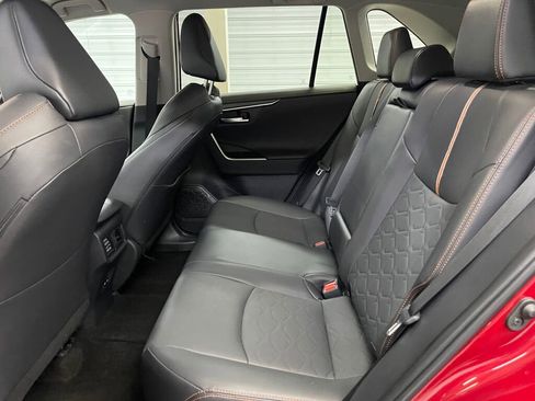 Used 2024 Toyota RAV4 Adventure image 17