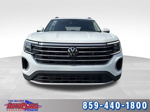 Used 2025 Volkswagen Atlas SE AWD/4WD image 7