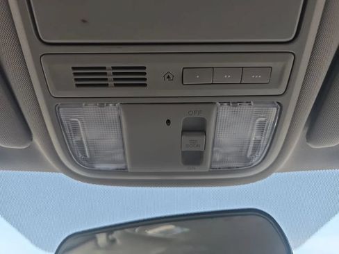 Used 2016 Honda Odyssey EX image 34