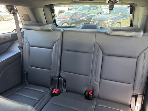 Certified 2025 Chevrolet Tahoe Z71 image 13