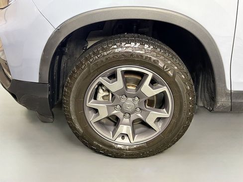 Used 2023 Honda Passport TrailSport image 41