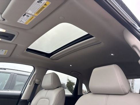 Used 2026 Honda HR-V EX-L image 12