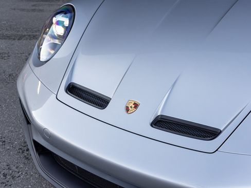 Certified 2024 Porsche 911 GT3 image 10