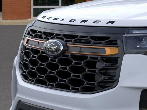 New 2026 Ford Explorer Tremor image 17