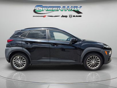 Used 2019 Hyundai Kona SEL w/ SEL Tech Package 02