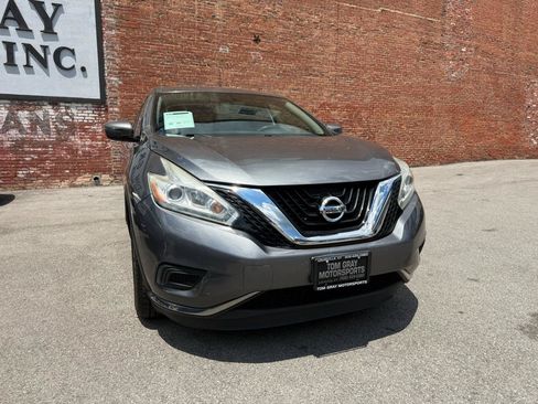 Used 2017 Nissan Murano S AWD/4WD image 2