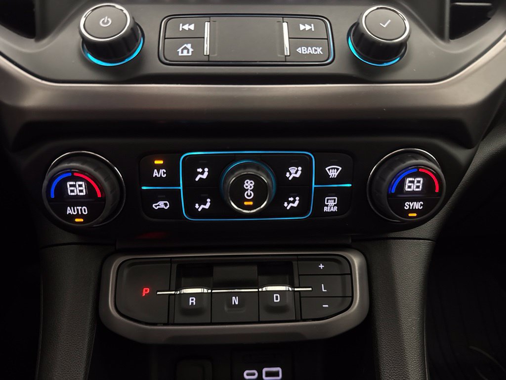 Used 2023 GMC Acadia AT4 w/ Technology Package AWD/4WD image 46