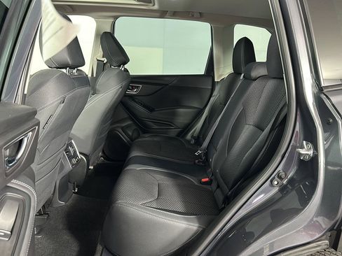Used 2024 Subaru Forester Premium AWD/4WD image 21