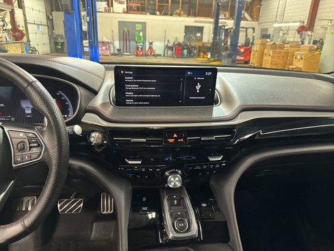 Used 2022 Acura MDX A-Spec image 46