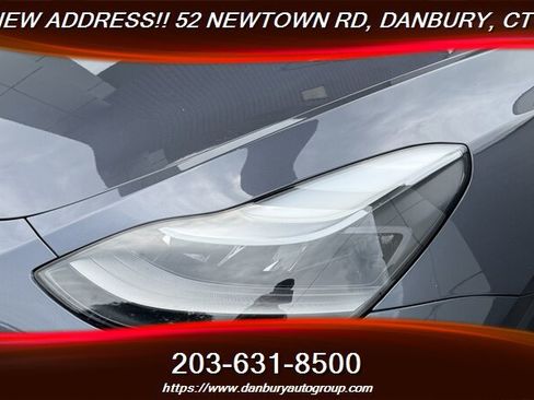 Used 2023 Tesla Model Y 2WD image 9