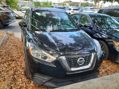 Used 2020 Nissan Kicks SV