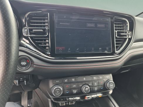 Used 2024 Dodge Durango R/T AWD/4WD image 34