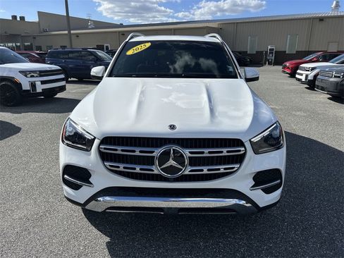 Used 2025 Mercedes-Benz GLE 350 4MATIC image 7