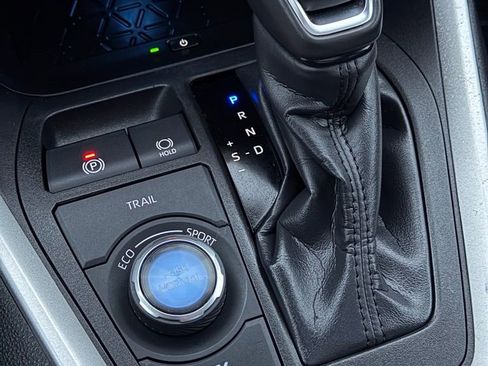 Used 2024 Toyota RAV4 XSE w/ Advanced Technology Package image 40