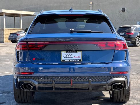 New 2025 Audi RS Q8 performance image 5