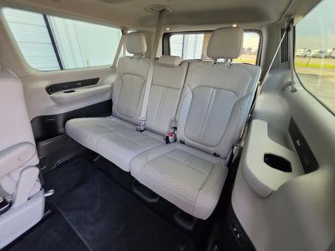 Used 2023 Jeep Wagoneer L Series III w/ Premium Group I AWD/4WD image 34