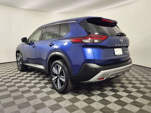 Used 2023 Nissan Rogue Platinum w/ Platinum Premium Package AWD/4WD image 3