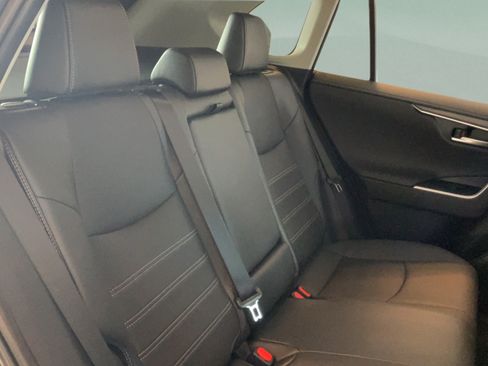 Certified 2025 Toyota RAV4 Limited FWD image 33
