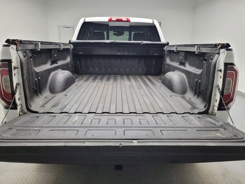 Used 2016 GMC Sierra 1500 SLT w/ SLT Premium Package AWD/4WD image 29