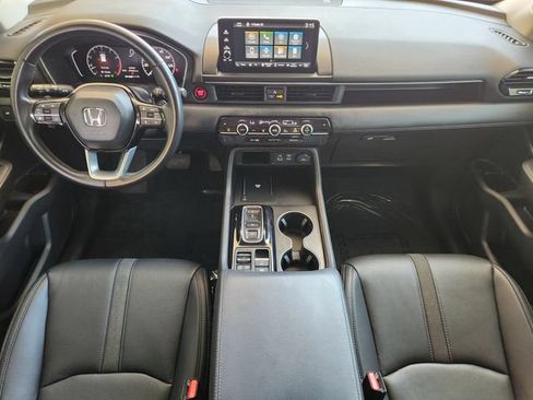 Used 2025 Honda Pilot EX-L image 26